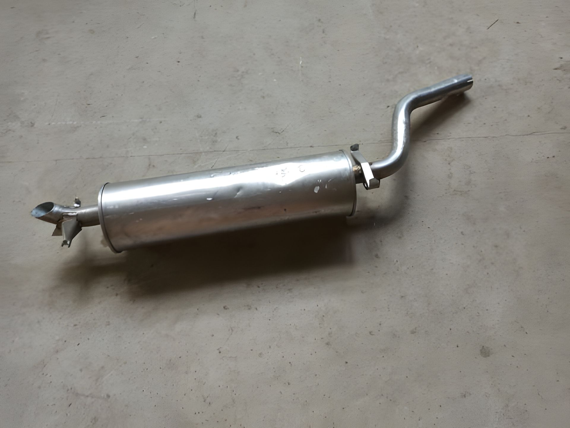 Глушитель для Mercedes W123 200-300D до 85 года, POLMO (13.02) (1234900115) Глушитель для Mercedes W123 200-300D до 85 года, POLMO (13.02) (1234900115)