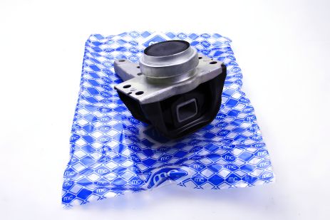 METALCAUCHO подушка двигуна з кронштейном Citroen C4/Peugeot 307/308 2.0HDI права(08-) (04763) METALCAUCHO подушка двигуна з кронштейном Citroen C4/Peugeot 307/308 2.0HDI права(08-) (04763)