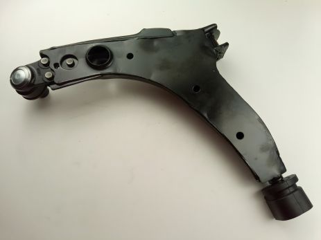 Правий важіль у зборі Lanos, CTR (CQ0090R) (96445372)