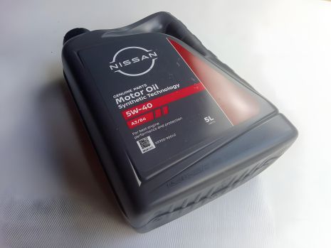 Олива моторна 5W-40 синтетична NISSAN Motor Oil 5л (KE900-90042) (KE90090042) Олива моторна 5W-40 синтетична NISSAN Motor Oil 5л (KE900-90042) (KE90090042)