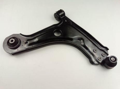 Рычаг подвески нижний R GM Lacetti/Nubira/Optra 02-08 OLD CQKD-13R (CTR) (CQ0097R)