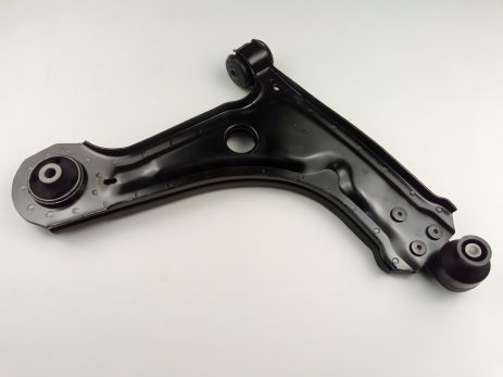 Нижній важіль підвіски R GM Lacetti/Nubira/Optra 02-08 OLD CQKD-13R (CTR) (CQ0097R) Нижній важіль підвіски R GM Lacetti/Nubira/Optra 02-08 OLD CQKD-13R (CTR) (CQ0097R)