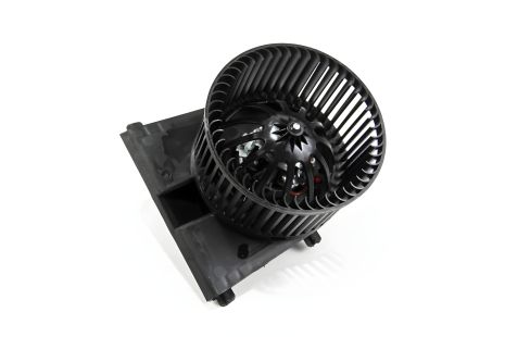 Мотор очищувача пічки, Autotechteile VW Bora 98-05/Golf IV 97-03 (3819013) Мотор очищувача пічки, Autotechteile VW Bora 98-05/Golf IV 97-03 (3819013)