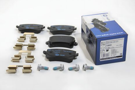 Гальмівні колодки задні Audi A6 (4F2), 2004 - 2011 HELLA PAGID (8DB355025331) Гальмівні колодки задні Audi A6 (4F2), 2004 - 2011 HELLA PAGID (8DB355025331)