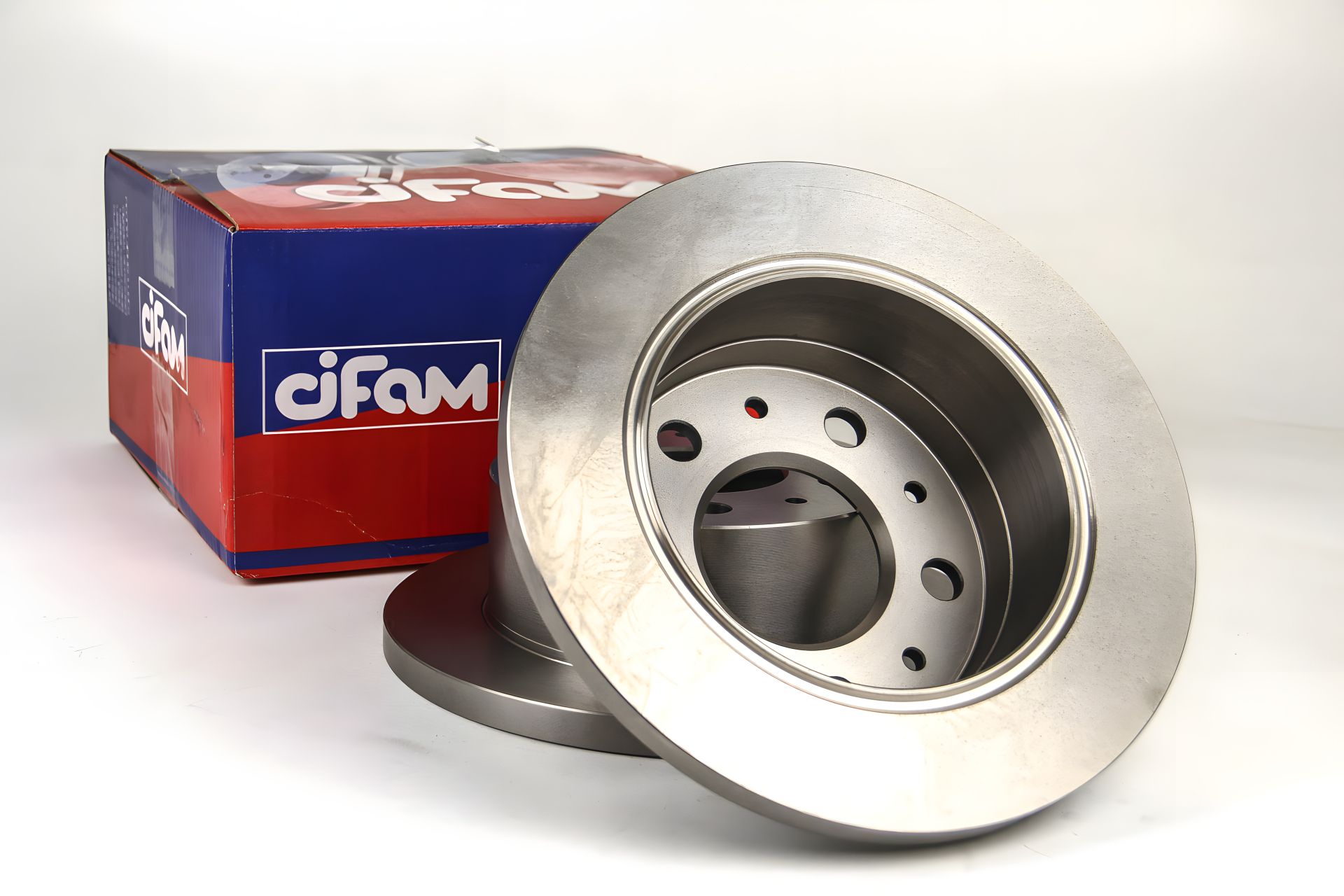 Гальмівний диск задній Jumper/Ducato/Boxer 01-, CIFAM (800732) Гальмівний диск задній Jumper/Ducato/Boxer 01-, CIFAM (800732)