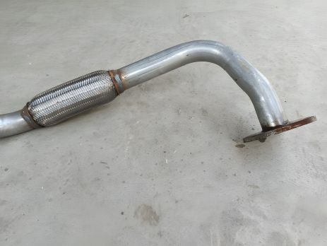 Приемная труба Nubira II 1.6 00-, POLMO (05.55) (96270567) Приемная труба Nubira II 1.6 00-, POLMO (05.55) (96270567)