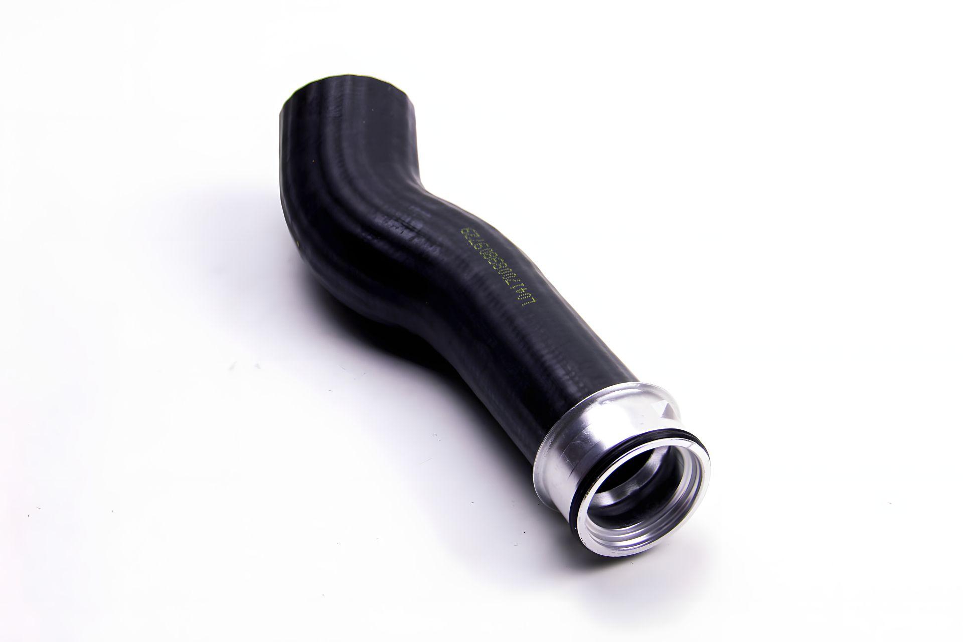 Верхній патрубок інтеркулера T5 2.5 TDI R, METALCAUCHO (09729) Верхній патрубок інтеркулера T5 2.5 TDI R, METALCAUCHO (09729)