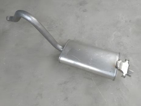 Випускний резонатор Rekord E 2.0 77-86, POLMO (17.33) (852346) Випускний резонатор Rekord E 2.0 77-86, POLMO (17.33) (852346)