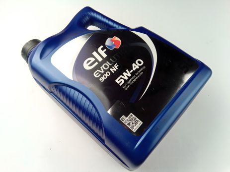 Моторна олива синтетична 5W-40 ELF Evolution 900 NF 5л. (216651) (194872) Моторна олива синтетична 5W-40 ELF Evolution 900 NF 5л. (216651) (194872)