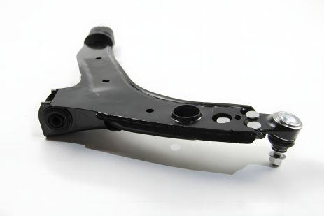 Передний (нижний) рычаг для Daewoo Lanos 97-, Nexia 95-08, Opel Kadett E 84-94 Пр., ABS (210426) Передний (нижний) рычаг для Daewoo Lanos 97-, Nexia 95-08, Opel Kadett E 84-94 Пр., ABS (210426)