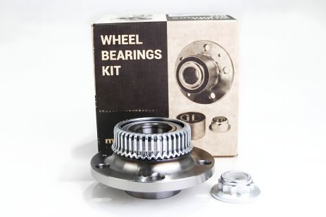 Задний ступицевый подшипник для VW Golf IV/A3 1996-2003/Octavia 1996-/Leon/Toledo 1999-, от CIFAM (6192499)