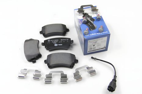 Гальмівні колодки задні VW, HELLA PAGID (8DB355011531) Гальмівні колодки задні VW, HELLA PAGID (8DB355011531)