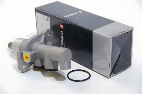 Головний гальмівний циліндр JP Group (1361100100) для W201/202 (22.2mm)