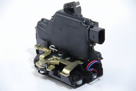 Передній замок дверей Golf IV/Bora-06 Пр. (для ЦЗ), JP Group (1187500780) Передній замок дверей Golf IV/Bora-06 Пр. (для ЦЗ), JP Group (1187500780)