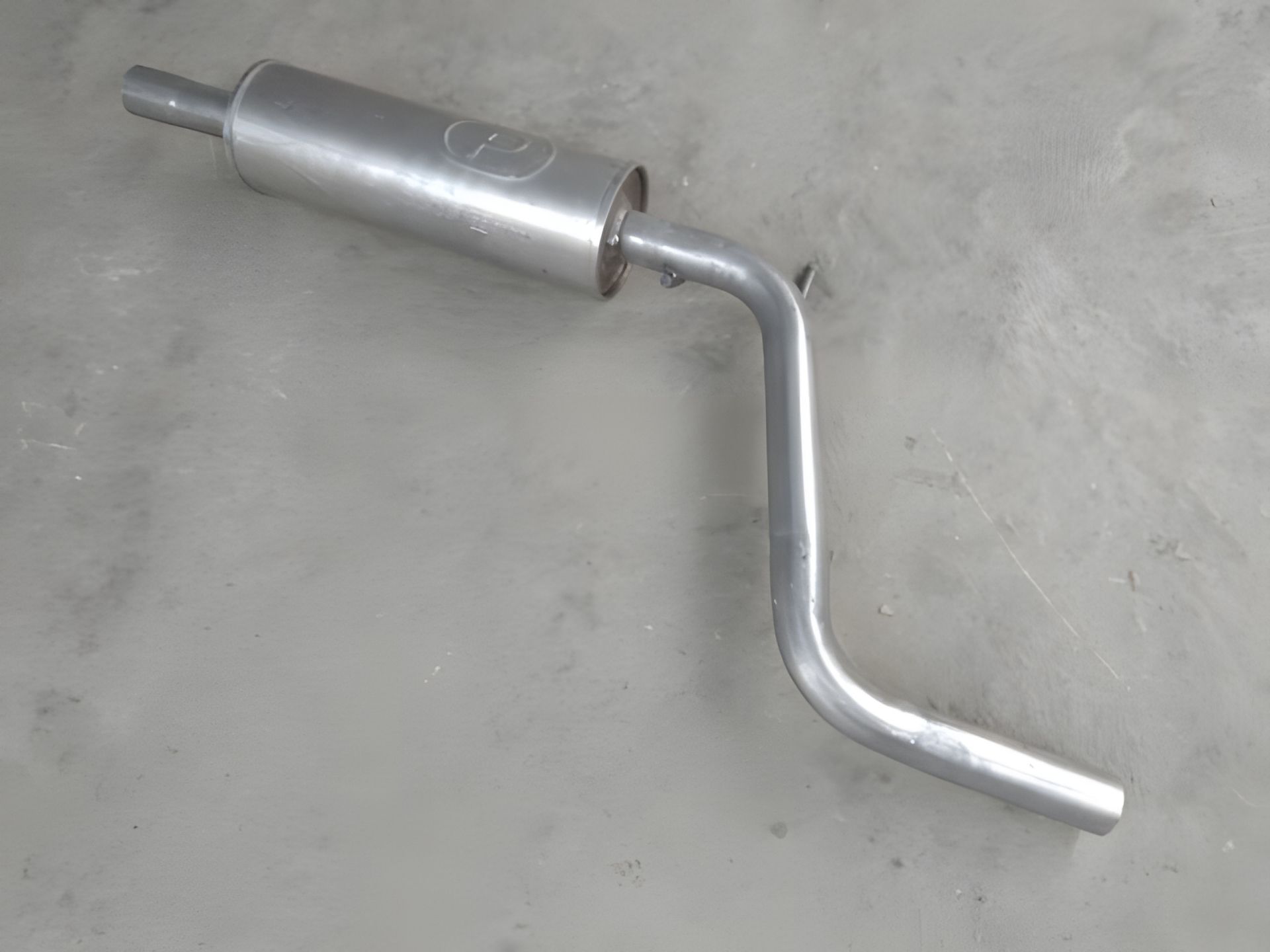 Caddy III 2.0 SDi Резонатор 04-, POLMO (30.267) (2K0253209B) Caddy III 2.0 SDi Резонатор 04-, POLMO (30.267) (2K0253209B)