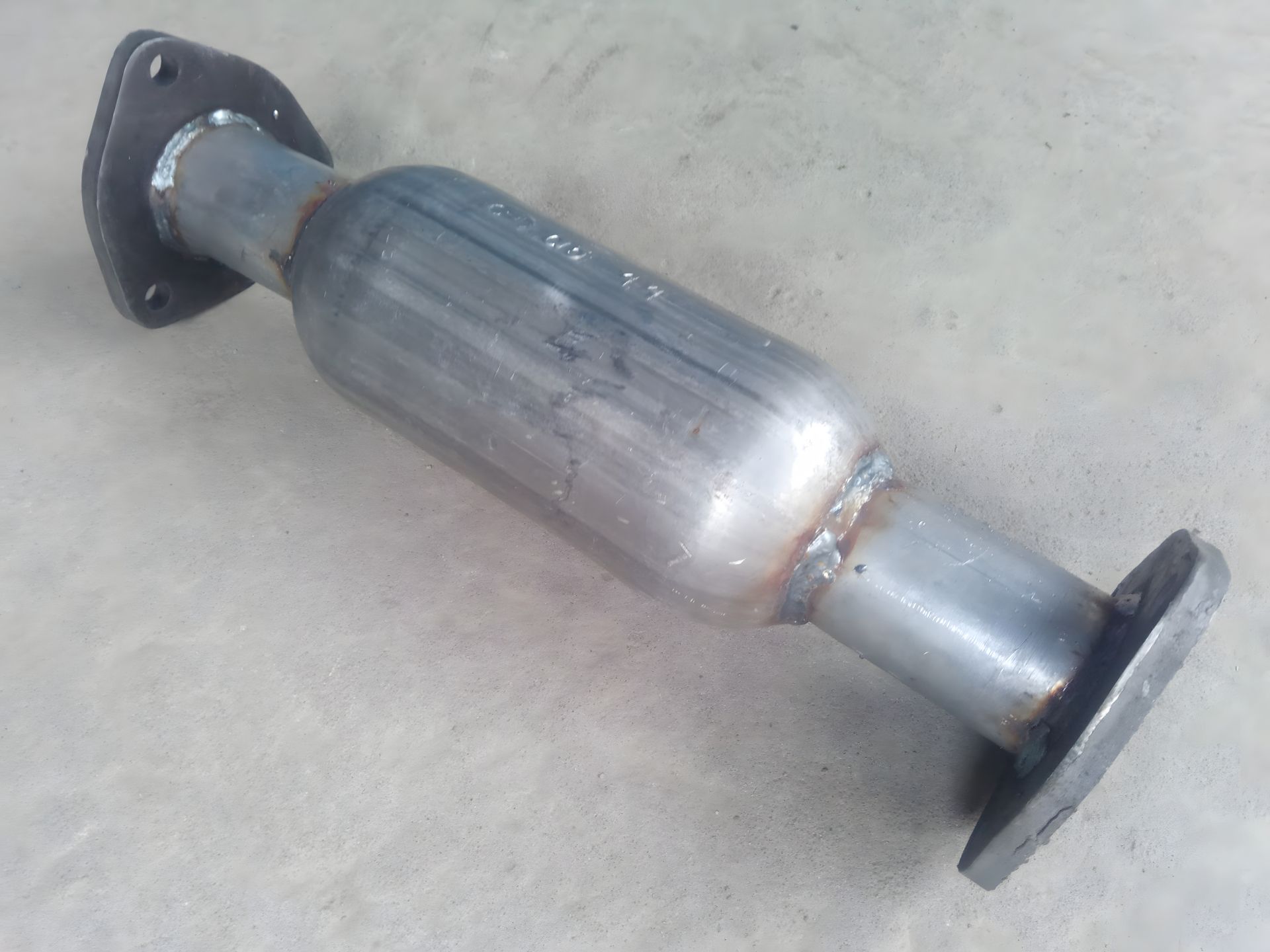 Каталізатора труба замість Lanos, POLMO (05.44) (96350080) Каталізатора труба замість Lanos, POLMO (05.44) (96350080)