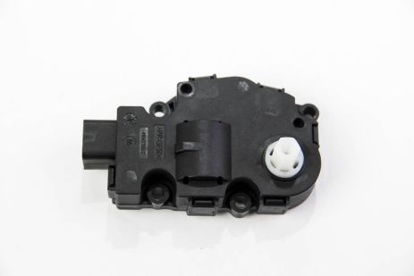 Привод заслонки обогревателя AUDI/BMW/MERCEDES/VW 08, MAHLE/KNECHT (AA18000P)