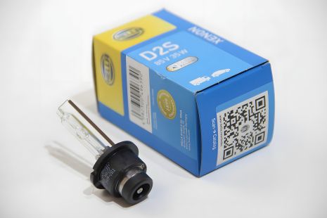 Ксеноновая лампа D2S 85V 35W, HELLA (8GS007949261) Ксеноновая лампа D2S 85V 35W, HELLA (8GS007949261)