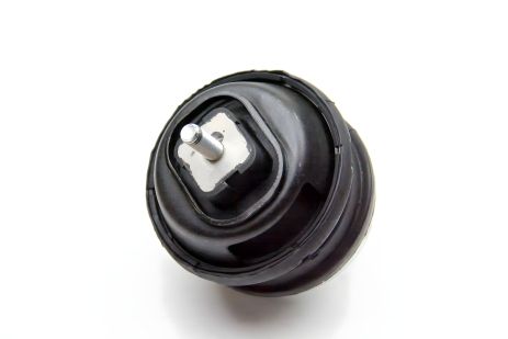 Двигательная подушка BMW 5 (E39) 98-05 Л., JP Group (1417901970) Двигательная подушка BMW 5 (E39) 98-05 Л., JP Group (1417901970)