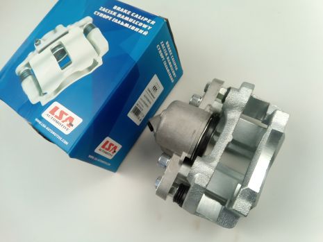 Суппорт в сборе ВАЗ 2110, LSA (LA 2110-3501015) левый/без колодок (2110-3501015) Суппорт в сборе ВАЗ 2110, LSA (LA 2110-3501015) левый/без колодок (2110-3501015)