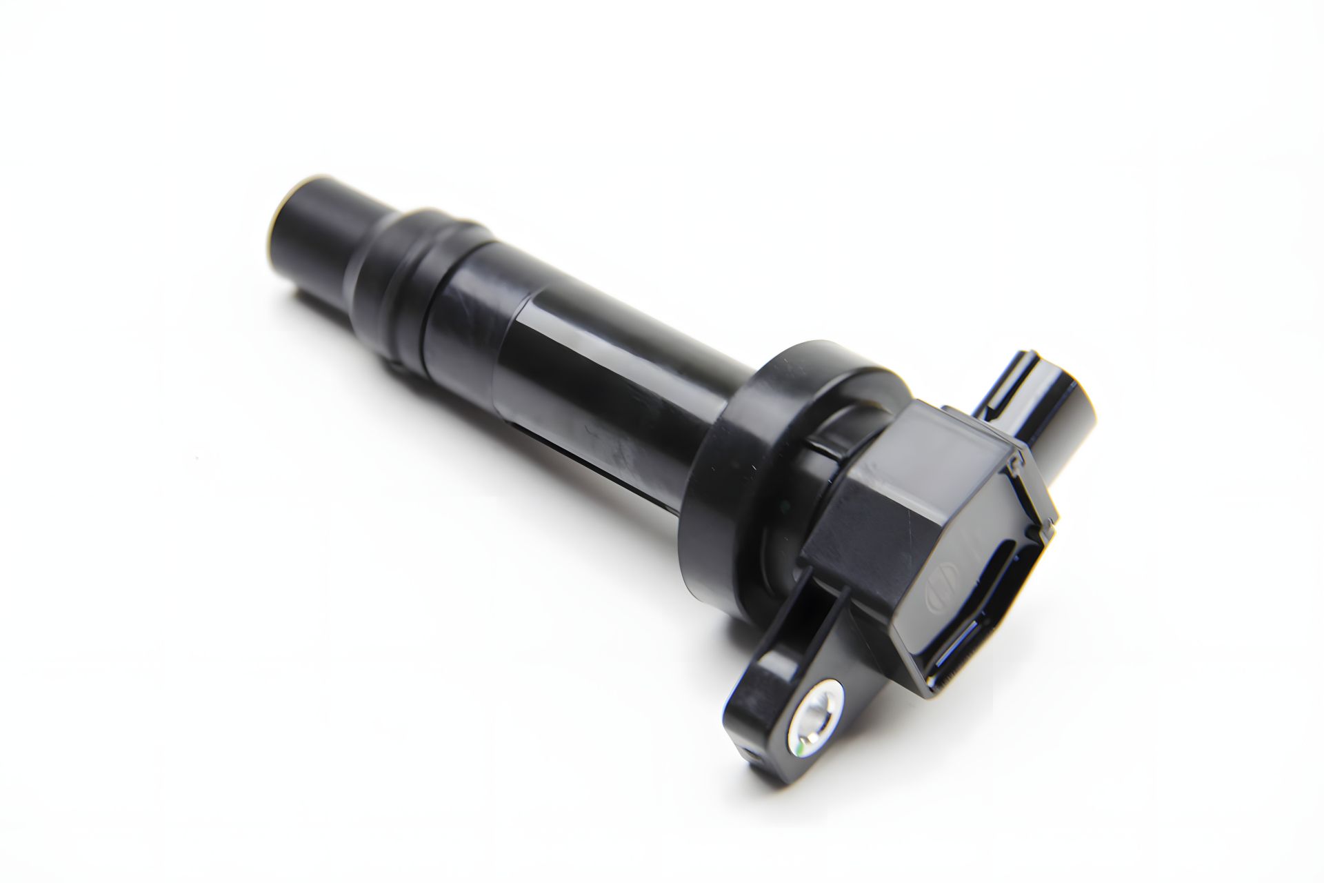 Катушка зажигания для I30/Ceed 1.4/1.6 06-, HELLA (5DA193175511) Катушка зажигания для I30/Ceed 1.4/1.6 06-, HELLA (5DA193175511)