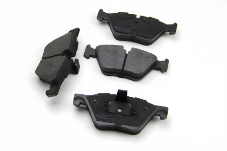 Колодки передние тормозные BMW 5 (F10) 10-(ATE) (154,8x63,6x19,3), Bremsi (BP3447) Колодки передние тормозные BMW 5 (F10) 10-(ATE) (154,8x63,6x19,3), Bremsi (BP3447)