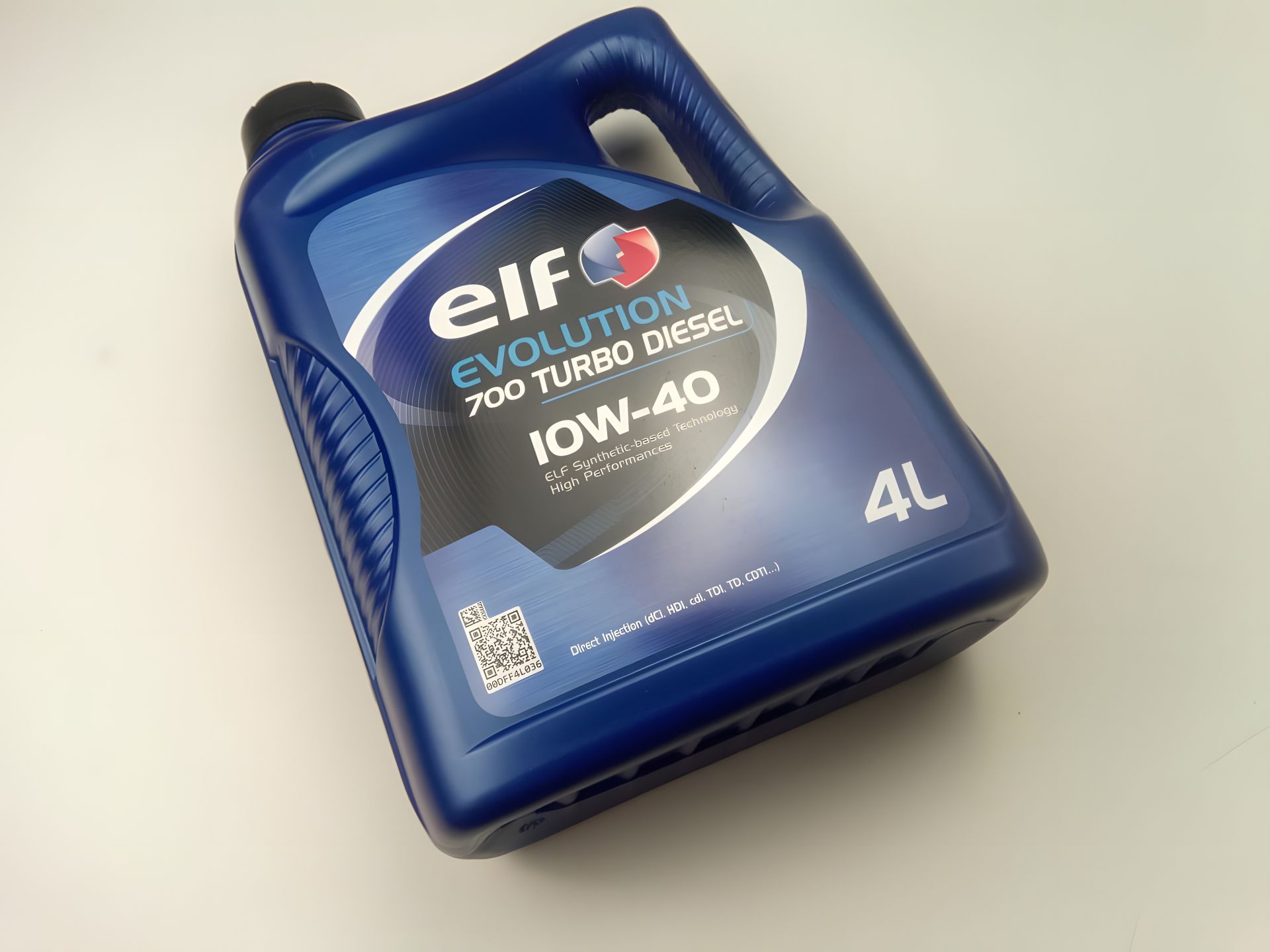 Моторна олива 10W-40 напівсинтетична ELF Evolution 700 TURBO DIESEL 4л. (194862) (203701) Моторна олива 10W-40 напівсинтетична ELF Evolution 700 TURBO DIESEL 4л. (194862) (203701)