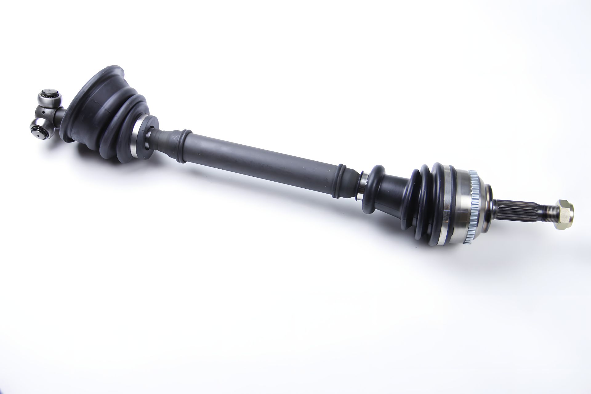 Полуось для MEGANE 1.4-2.0i 96-03 от BGA (DS7302LA) Полуось для MEGANE 1.4-2.0i 96-03 от BGA (DS7302LA)