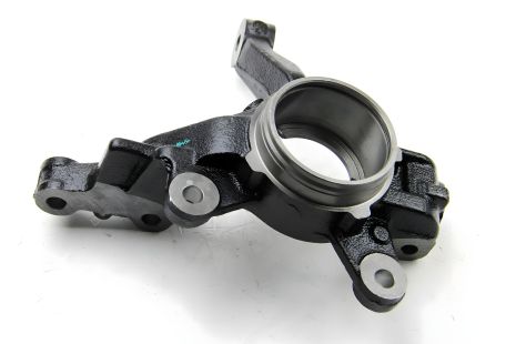 Кулак поворотный (цапфа) для Fiesta VI 08-Л. с ABS, BASBUG (BSG30330012)