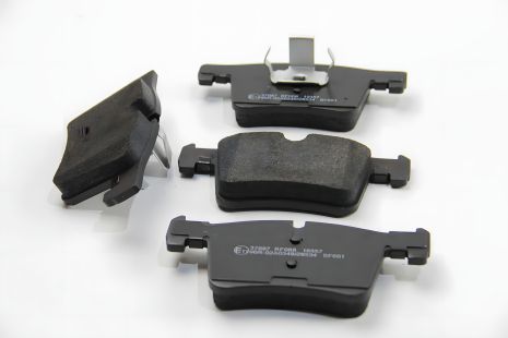 Передні дискові колодки гальмівні BMW X3 20 DX, 20IX, BIS 10/11-, X3 35IX (F25) 2011, A.B.S. (37887) Передні дискові колодки гальмівні BMW X3 20 DX, 20IX, BIS 10/11-, X3 35IX (F25) 2011, A.B.S. (37887)