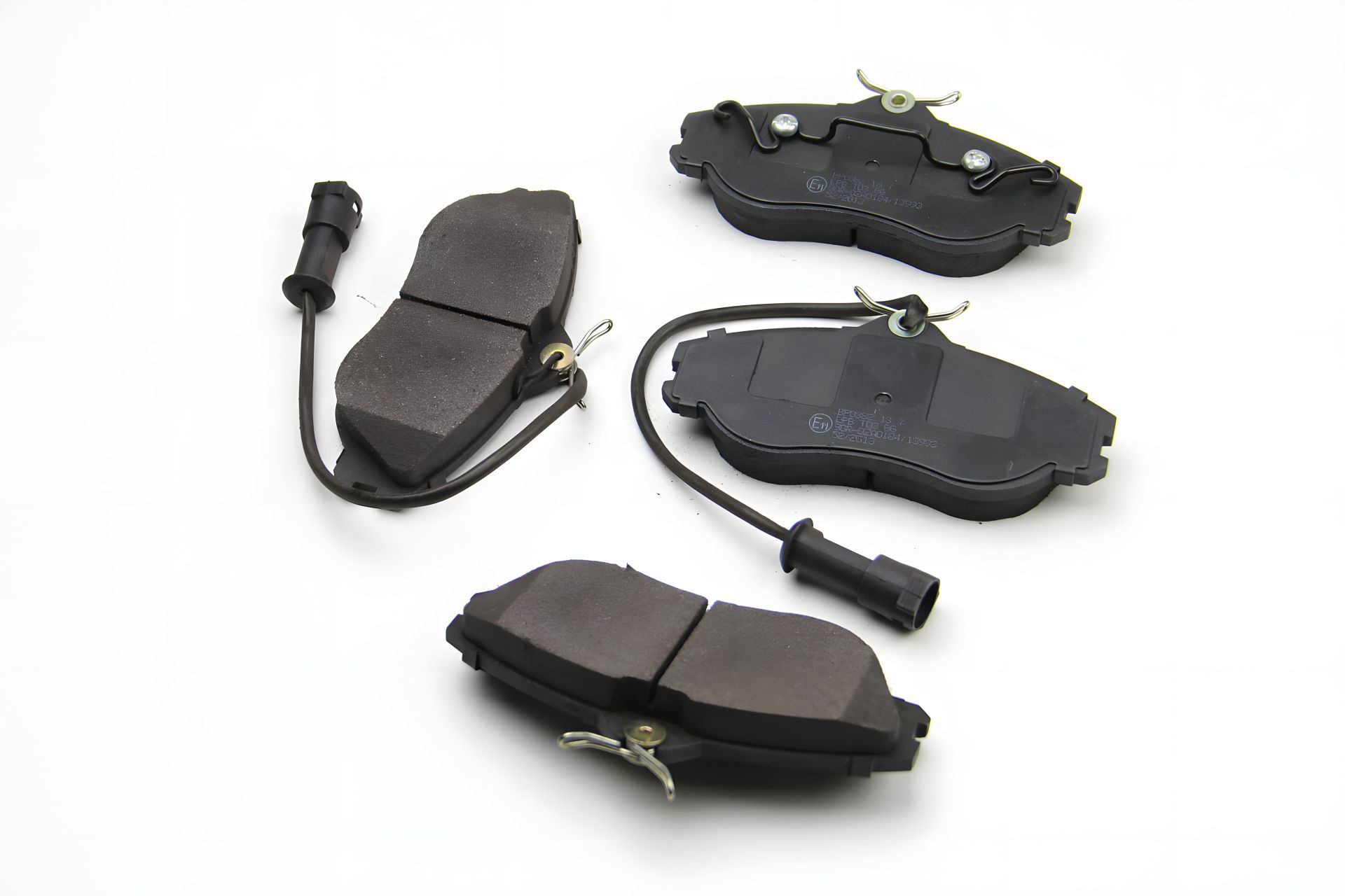 Передні гальмівні колодки Audi 80/100 84-95 (TRW) (145x71x19,4), Bremsi (BP2382) Передні гальмівні колодки Audi 80/100 84-95 (TRW) (145x71x19,4), Bremsi (BP2382)