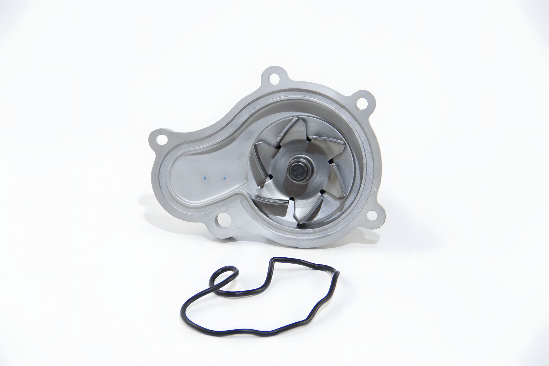 Помпа водяна Jeep Cherokee 2.4i 01-08, AIRTEX (7156) Помпа водяна Jeep Cherokee 2.4i 01-08, AIRTEX (7156)
