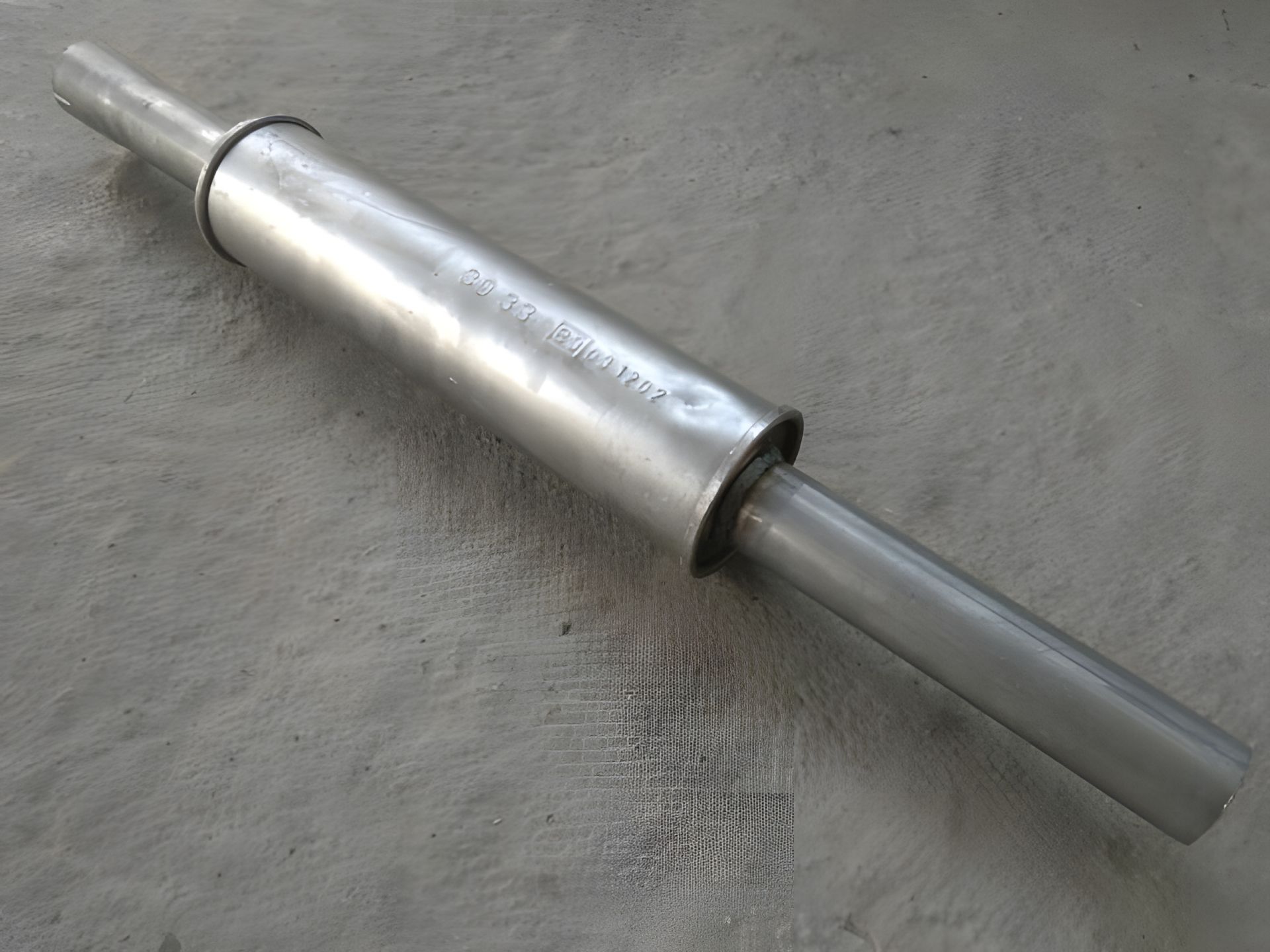 Passat 2.0 16v 88-93 резонатор, POLMO (30.33) (535253209A) Passat 2.0 16v 88-93 резонатор, POLMO (30.33) (535253209A)