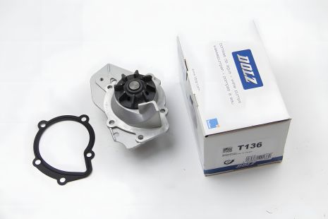 Водяна помпа CITROEN/PEUGEOT/TALBOT BX/405/Horizon 1,6-1,9 82-00, DOLZ (T136)