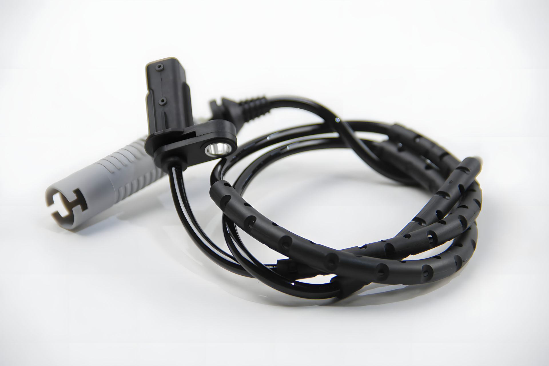 Задній датчик ABS E88/E93/E82/E92/E91/E87/E81/E90/E46 02-, A.B.S. (30268) Задній датчик ABS E88/E93/E82/E92/E91/E87/E81/E90/E46 02-, A.B.S. (30268)