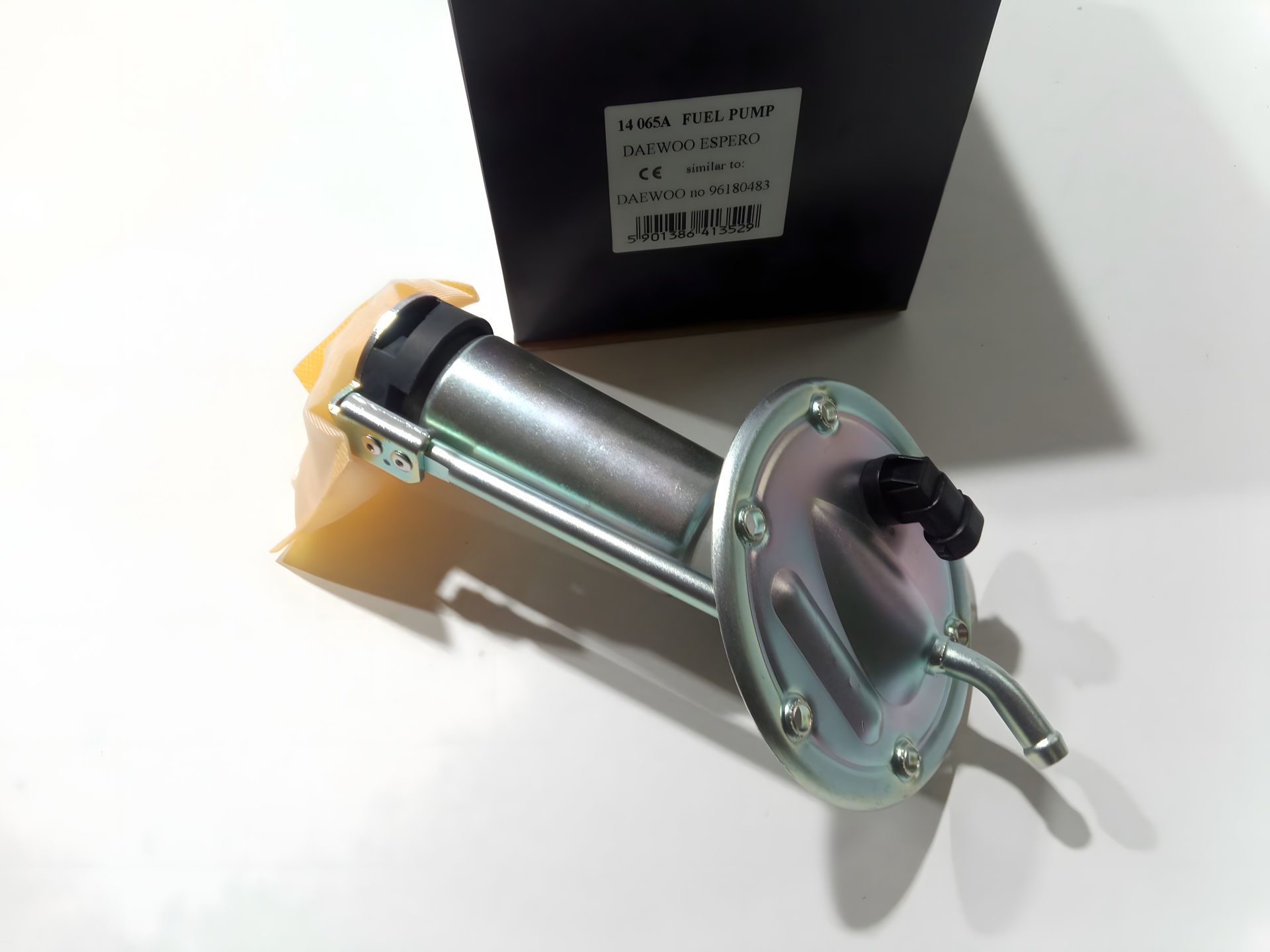 Электрический бензонасос (модуль в сборе) для Nexia (QAP 14-065A, 96180483) Электрический бензонасос (модуль в сборе) для Nexia (QAP 14-065A, 96180483)