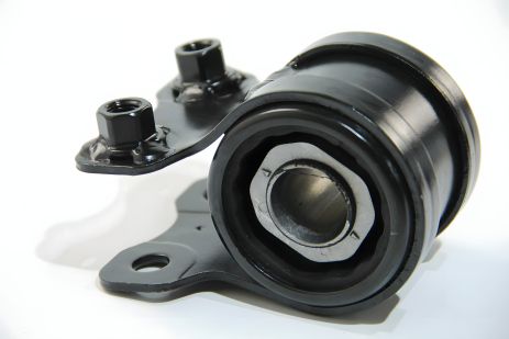 Сайлентблок переднего нижнего рычага Focus/Kuga/Mazda3 03-13(задний), JP Group (1540202200)