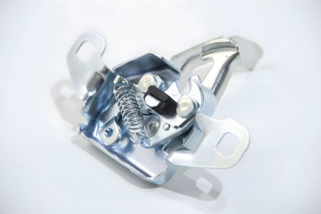 Капота замок Duster 1.2-1.6 10-, ASAM (55902) Капота замок Duster 1.2-1.6 10-, ASAM (55902)