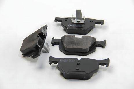 Задние тормозные колодки для X моделей F16, F15, E71, E70 06-19 от ABS (37631)