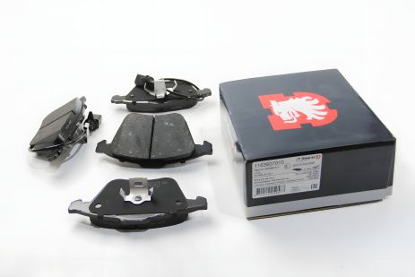 Передні гальмівні колодки для Audi A4/A6/A8 00-, виробник JP Group (1163607010) Передні гальмівні колодки для Audi A4/A6/A8 00-, виробник JP Group (1163607010)