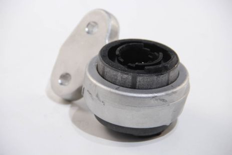 Сайлентблок переднього важеля нижнього BMW 3 (E46)/Z4 (E86) 98-09 Пр., ASMETAL (38BM1521)