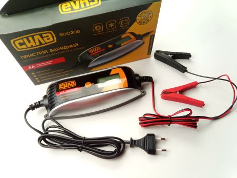 Цифровий/імпульсний зарядний пристрій СИЛА 4A 6V-12V (900208) Цифровий/імпульсний зарядний пристрій СИЛА 4A 6V-12V (900208)