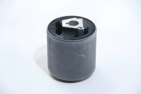 Сайлентблок верхнього важеля BMW X5 99-06, SIDEM (821711)