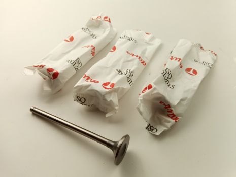 Клапана для Lanos 1.6, AMP азотированные (PDAE006-A-0-N) выпускной комплект 4 шт. ГАЗ! (96103130)