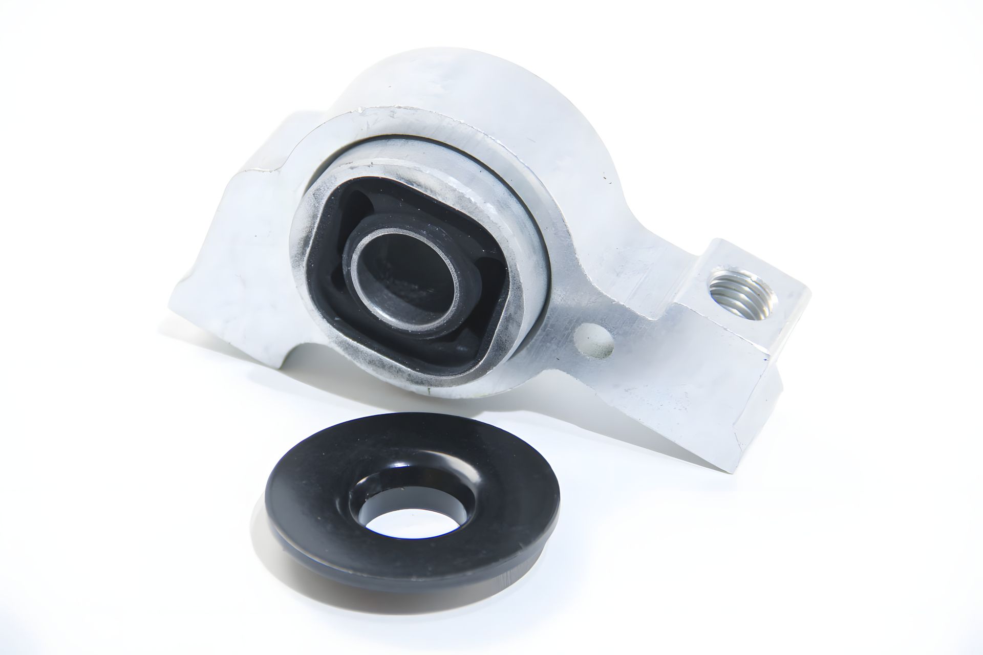 Сайлентблок заднего рычага для Peugeot 407 04-10 и 508 10-18, SIDEM (853640) Сайлентблок заднего рычага для Peugeot 407 04-10 и 508 10-18, SIDEM (853640)