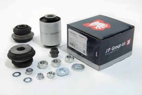 Сайлентблок переднього важеля MB C-клас (W202) 93-00 комплект, JP Group (1340200910)