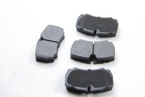 Задние тормозные колодки Daily 99- (без спарки), Bremsi (BP3025)