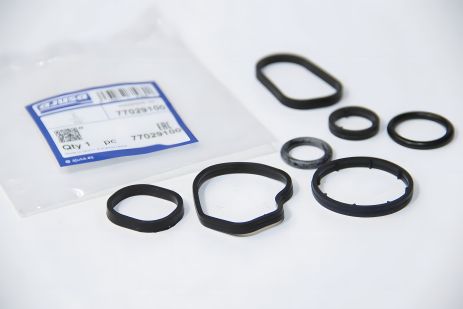 Прокладка масляного радіатора к-кт MB OM651, AJUSA (77029100) Прокладка масляного радіатора к-кт MB OM651, AJUSA (77029100)