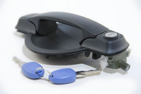 Передняя дверная ручка (левая) Fiat DOBLO, Autotechteile (5050016)