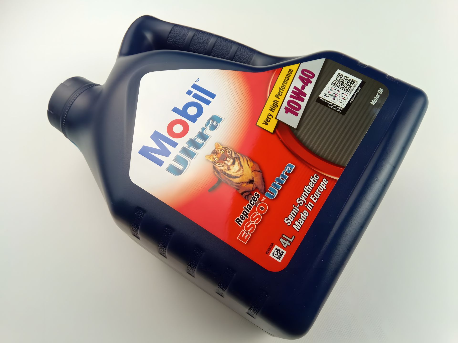 Моторне масло 10W-40 напівсинтетичне MOBIL Ultra 4л. (93165215) (152197) Моторне масло 10W-40 напівсинтетичне MOBIL Ultra 4л. (93165215) (152197)